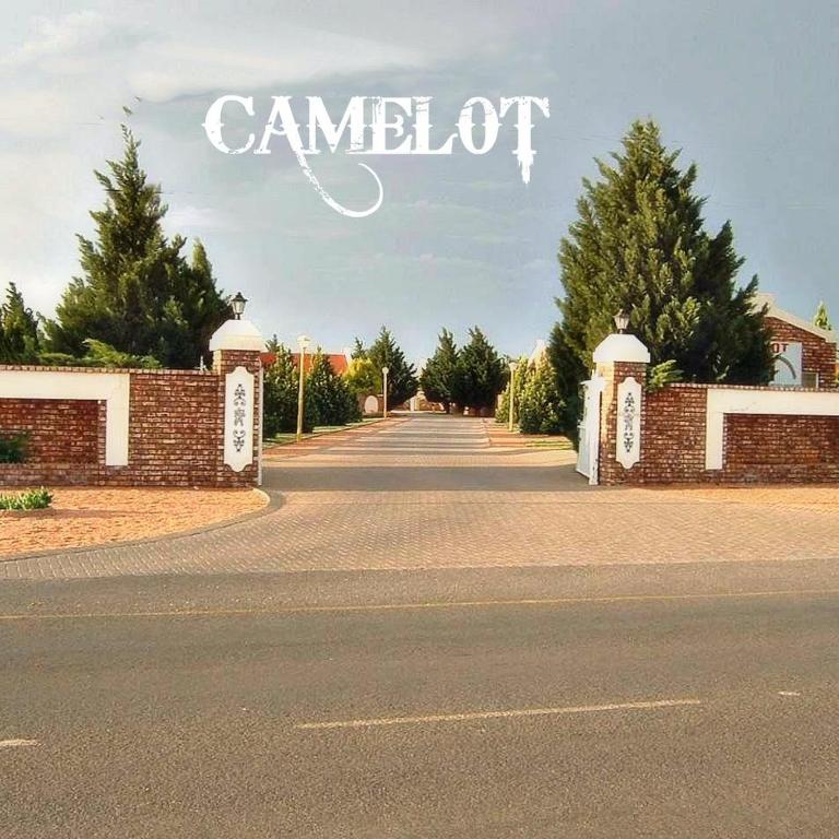 Camelot Estate Lodging — Hotel in Kimberley