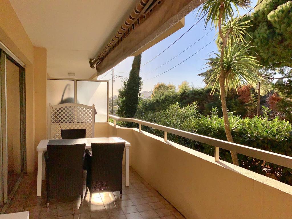 Antibes Juan les Pins center,1 bedroom apart, pool - 4