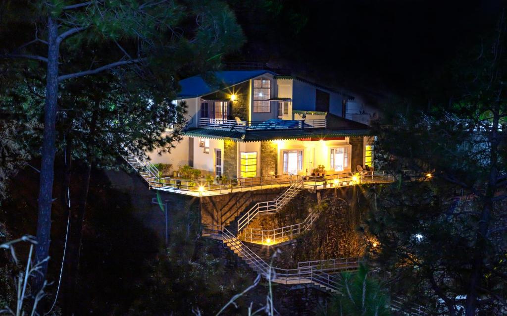 LivingStone, Chail — Hotel in Shimla