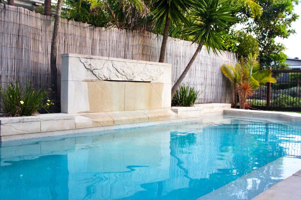 The Boardwalk HEATED POOL Relaxing Beachside Family Entertainer photo