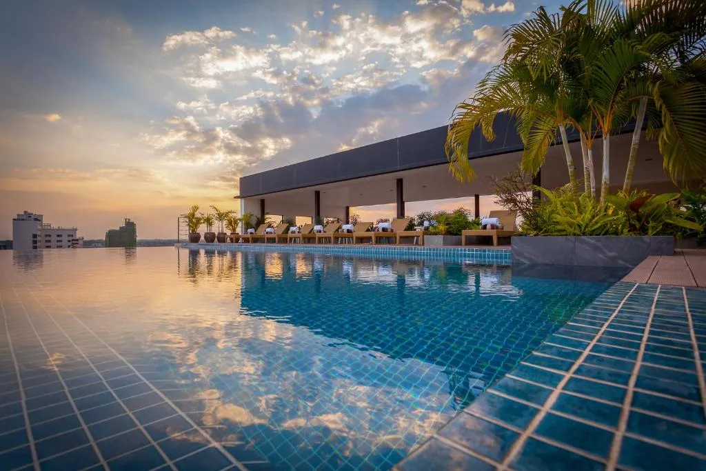 Lao Poet Hotel, hotel in Vientiane