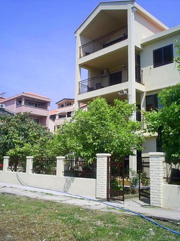 Apartments and rooms Marija - 4