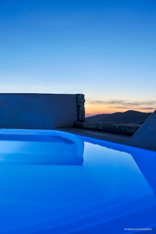 Kifines Suites photo
