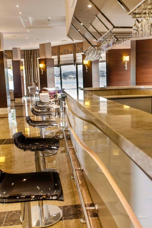 Tusan Beach Resort - All Inclusive — Restaurant & bars in Kuşadası, Aydin