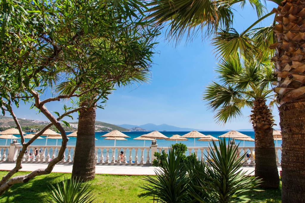 Tusan Beach Resort - All Inclusive — Beach in Kuşadası, Aydin