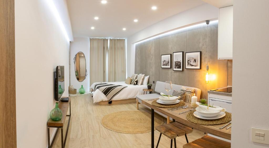 Bohemian Loft - Las Canteras Beach - 2
