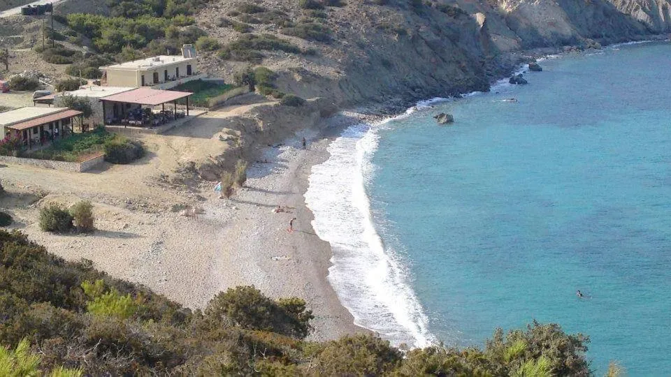 Akrogiali, hotel v destinaci Karave