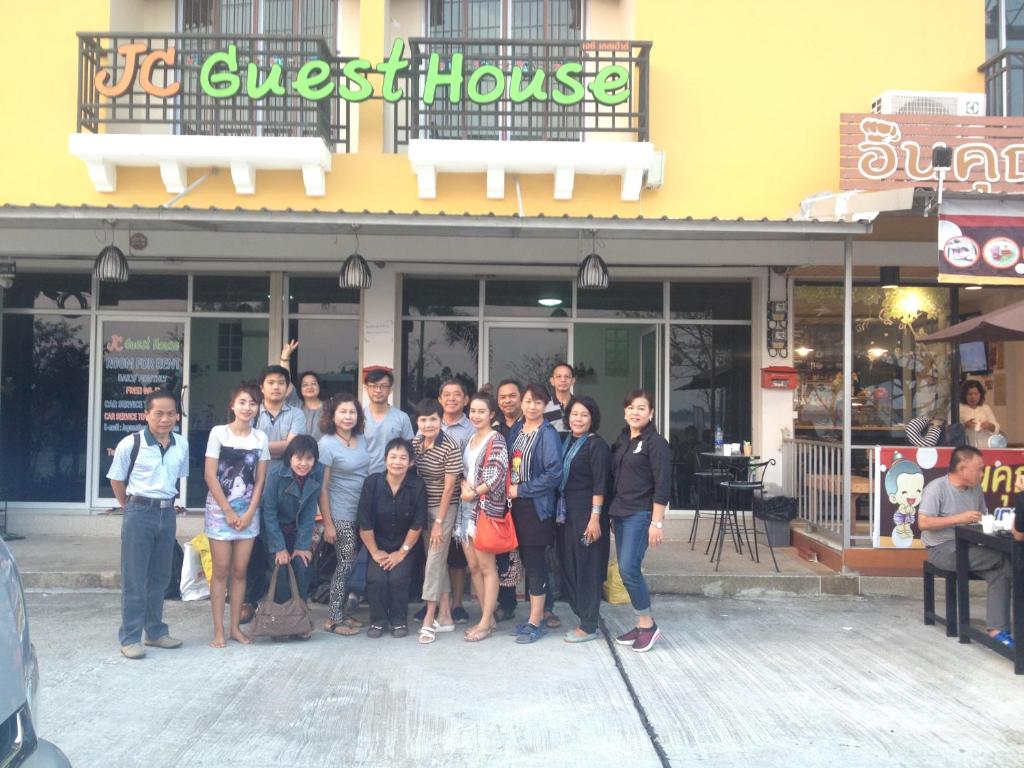 Jc Guesthouse photo