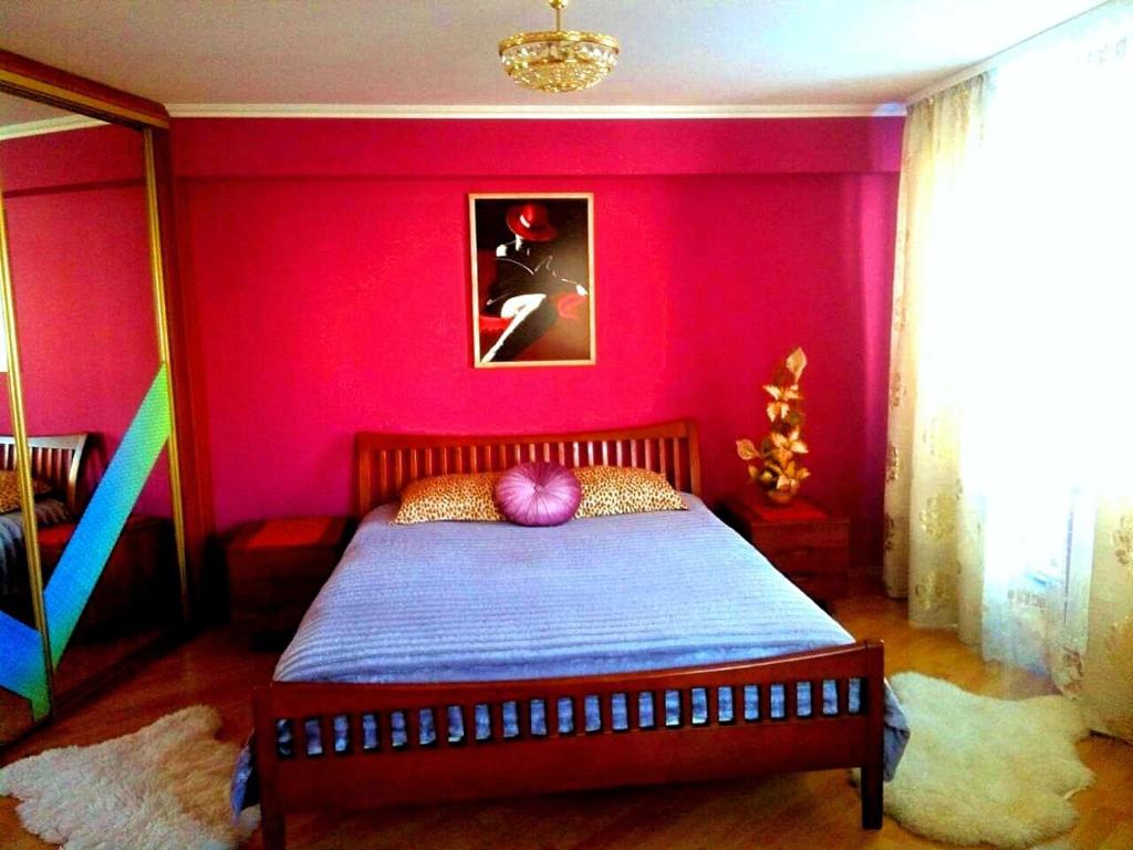 Deluxe Apartments in the city center with unsurpassed views of the park