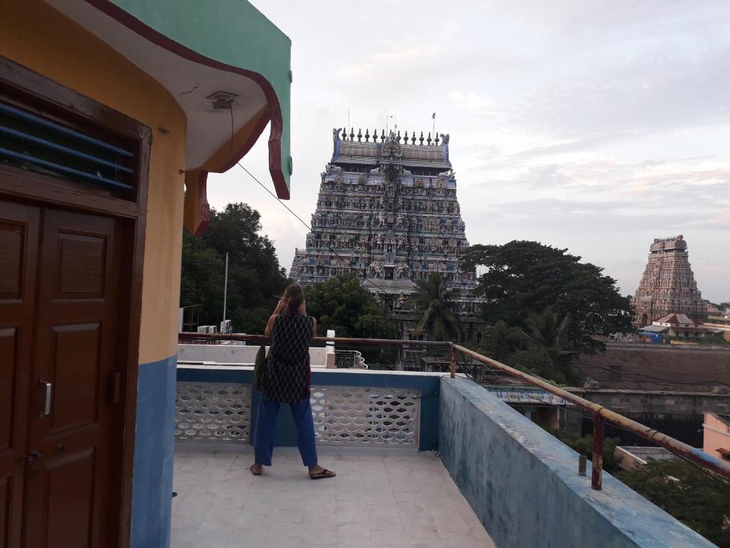 Parisha Residency- Temple Side Hotel photo
