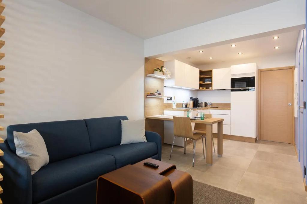 Cannes NEW Apartment, Palais Des Festivals, CROISETTE, Beaches - 3