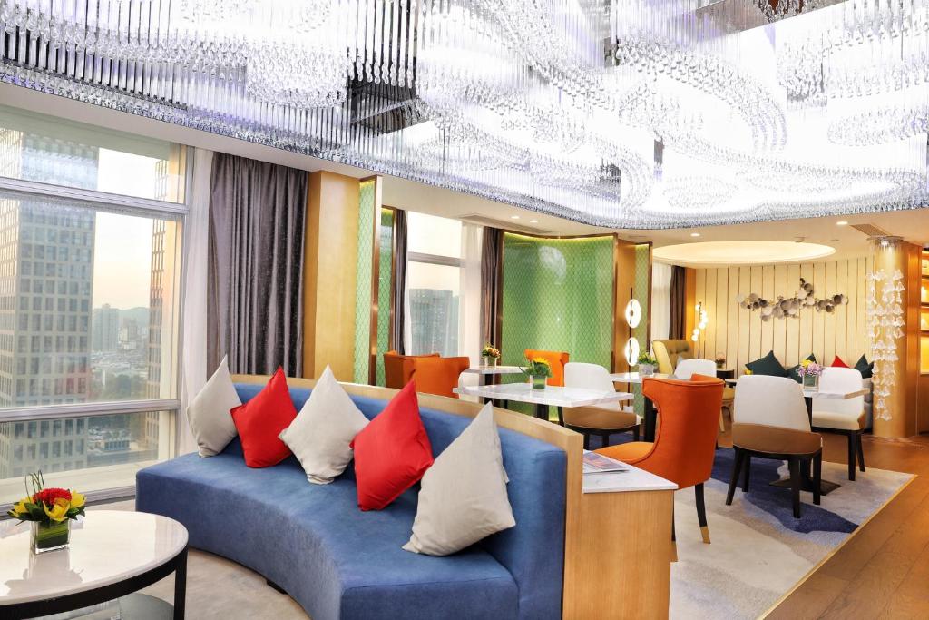Pub/Lounge