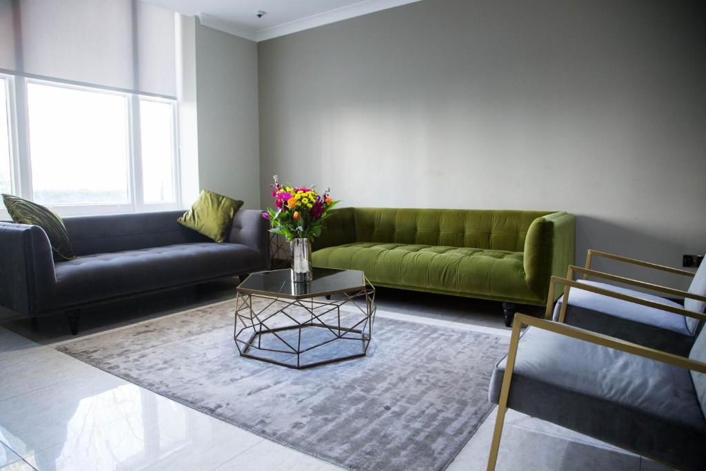 フロント・ロビー