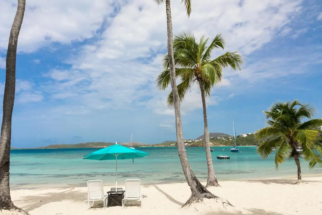 Secret Harbour Beach Resort, Hotel in St Thomas