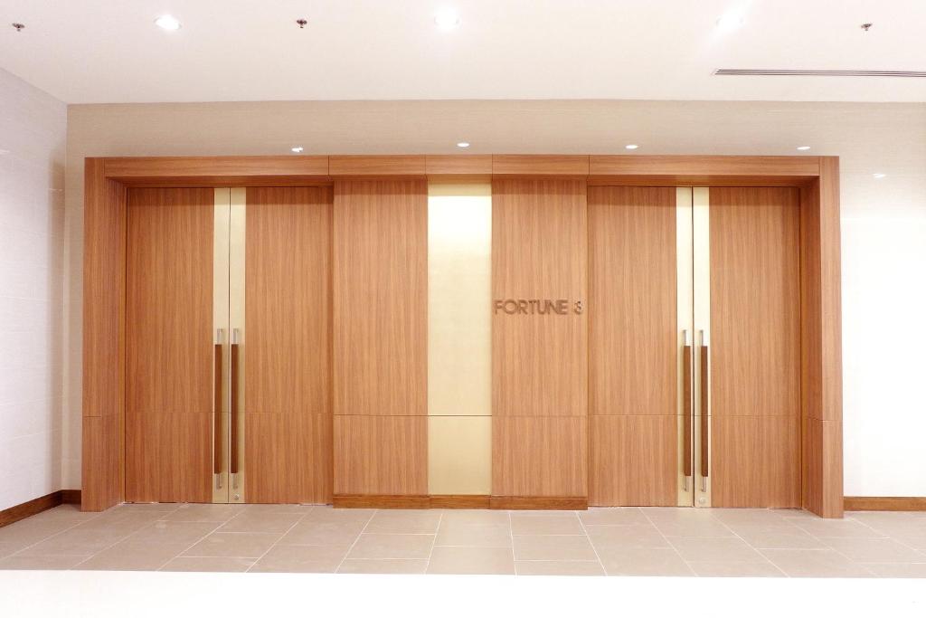 Toplantı odası / Geniş salon