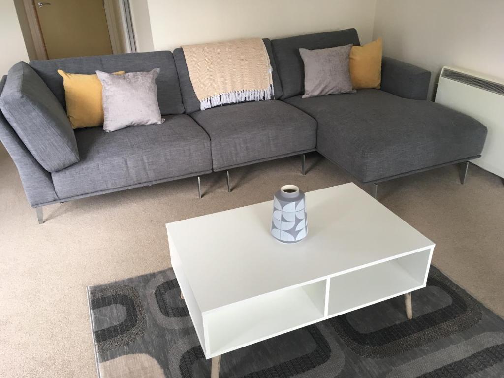 Blue Sky ApartmentsThe Centrium, Woking Woking book your hotel