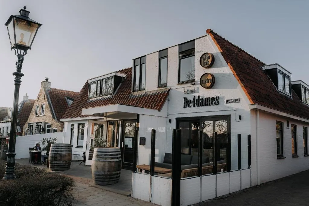 Hotel De4dames, hotel in Schiermonnikoog