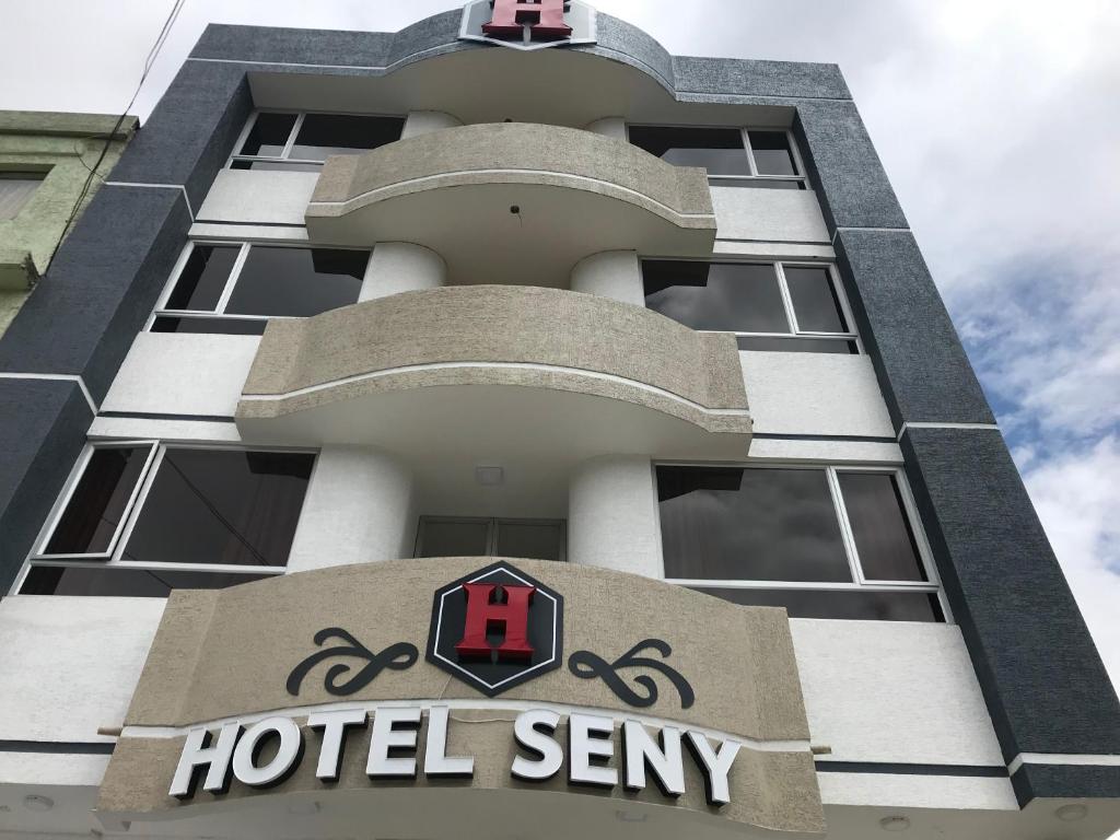 Hotel Seny — Hotel in Ambato