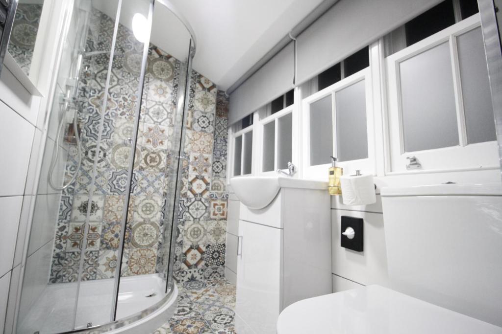 Willow Serviced Apartments - 22 photo