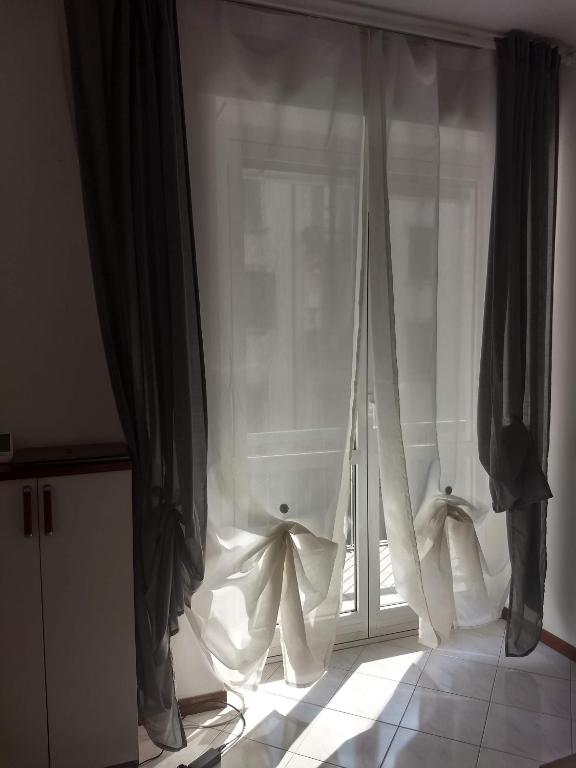 FarinIsola, Milán