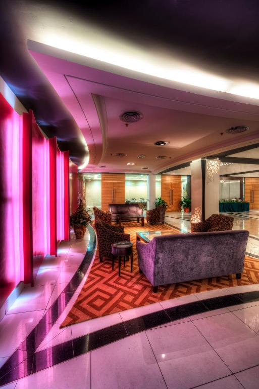 Raia Hotel Kota Kinabalu