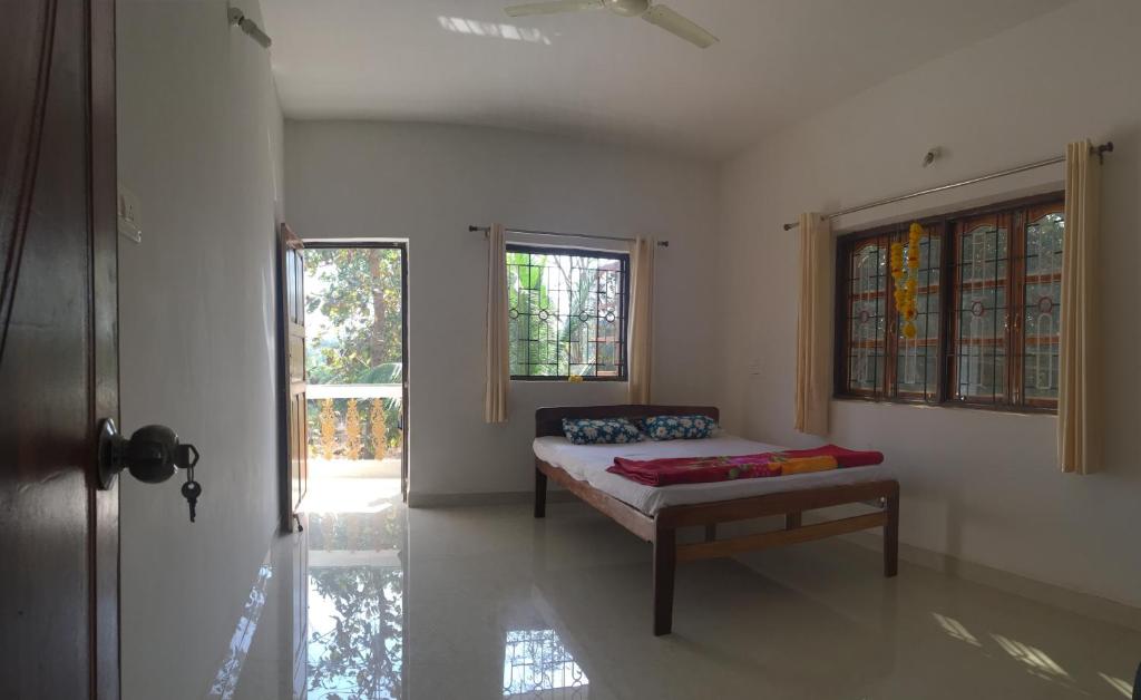 Apartments for Rent in Arambol, India price from 8 of Hotels