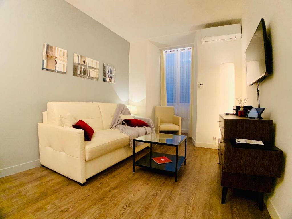 Apartment Massena photo