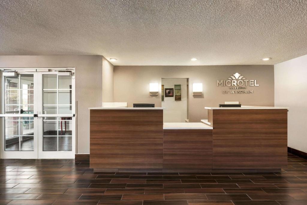 24 órás recepció