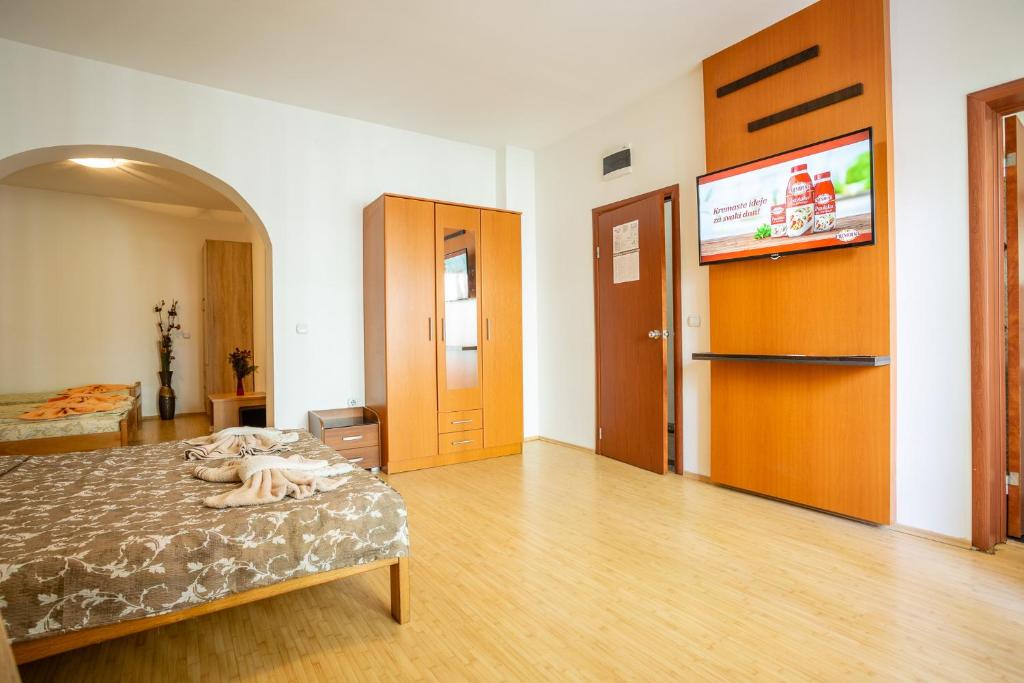 Guesthouse Sunny - 5
