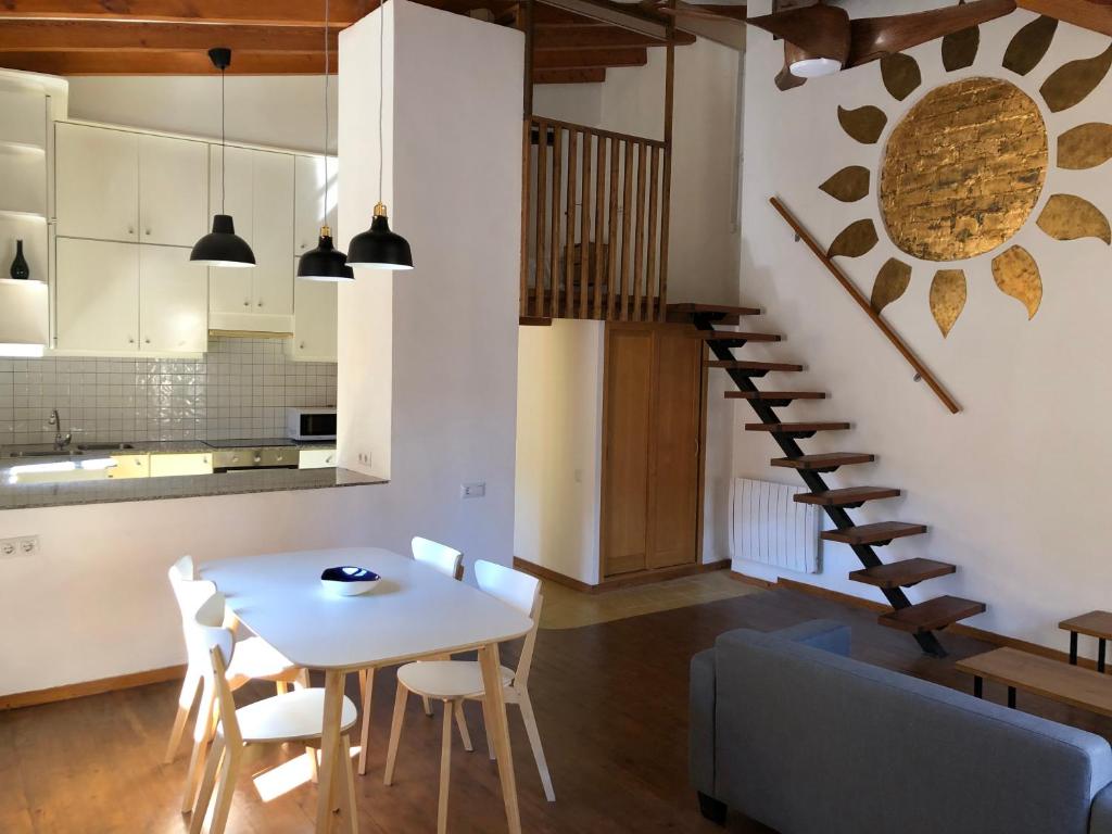 Cozy en Blanch. Center - 3