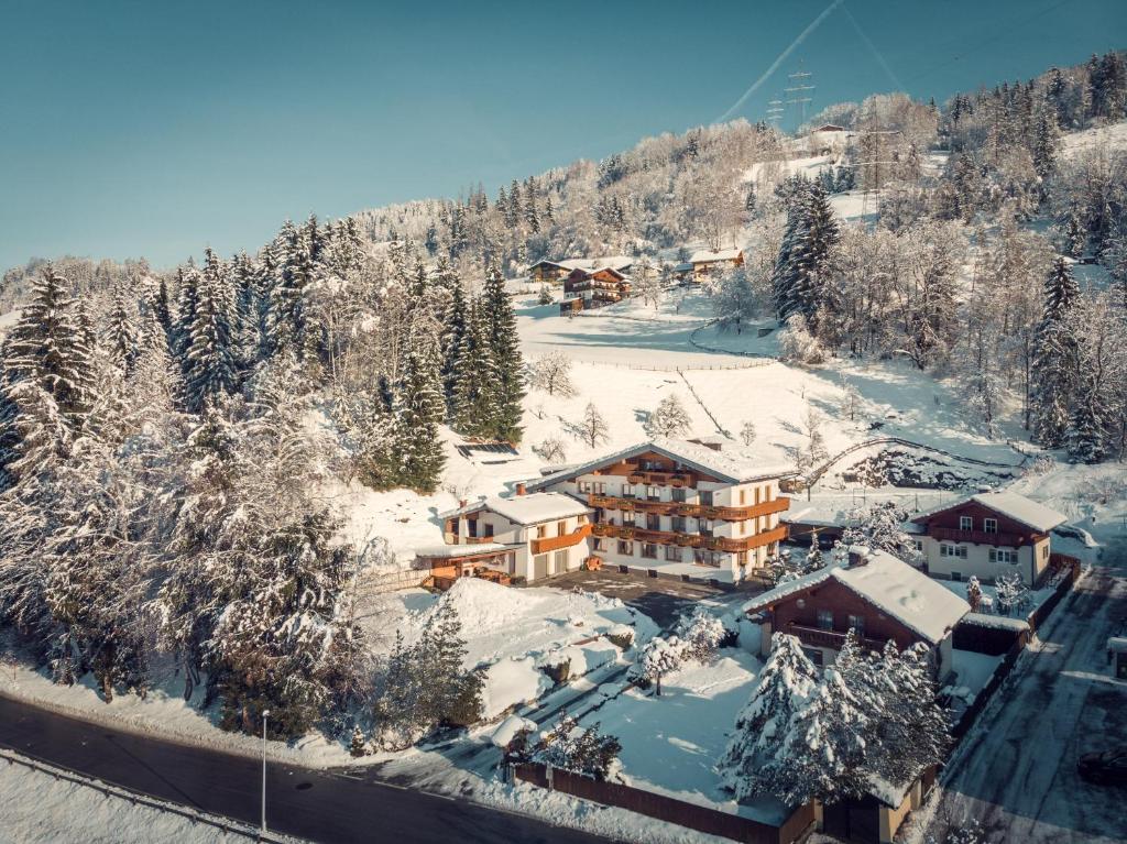 Der Jagdhof - 2
