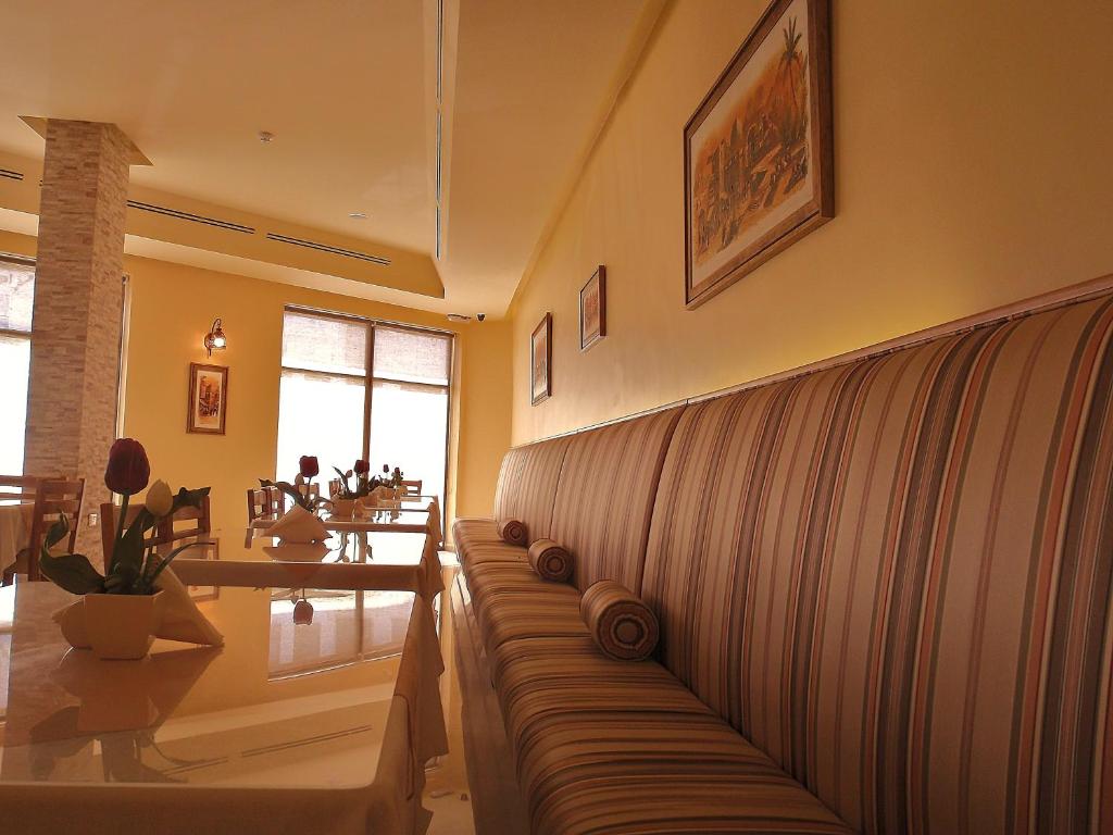모자이크 시티 호텔 (Mosaic City Hotel)