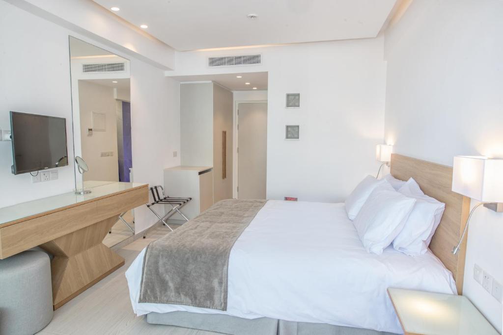 Kokkinos Boutique Hotel — Hotel rooms in Protaras, Famagusta Region