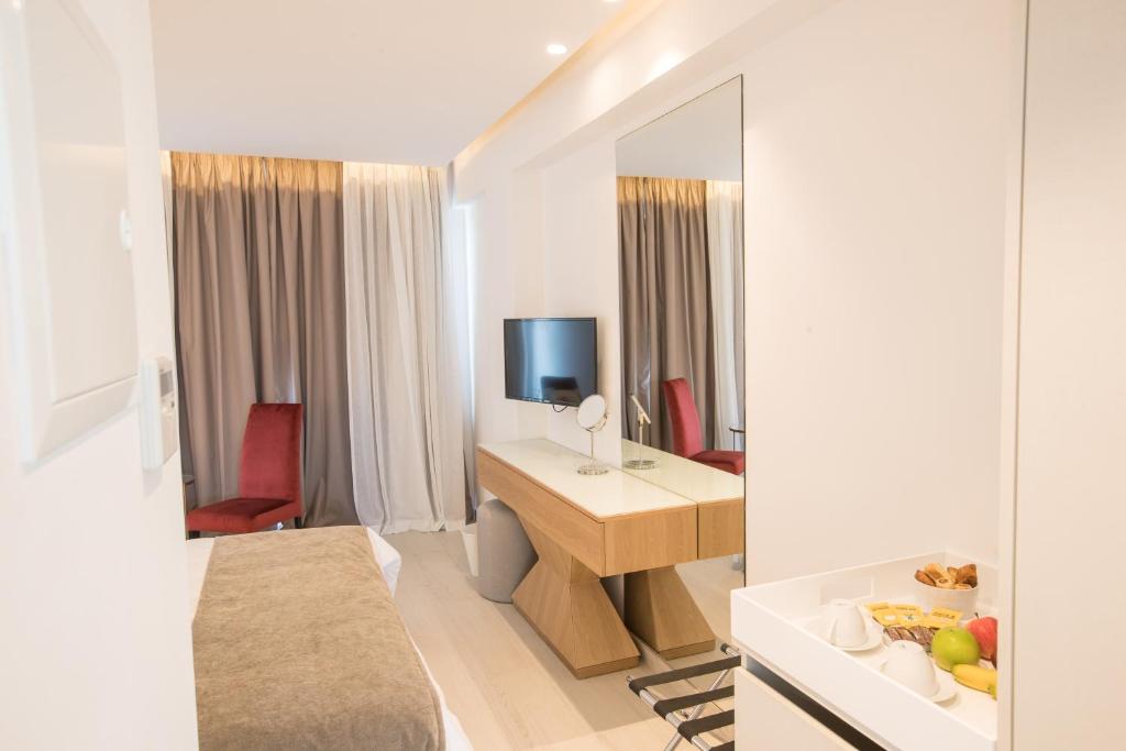 Kokkinos Boutique Hotel — Hotel rooms in Protaras, Famagusta Region