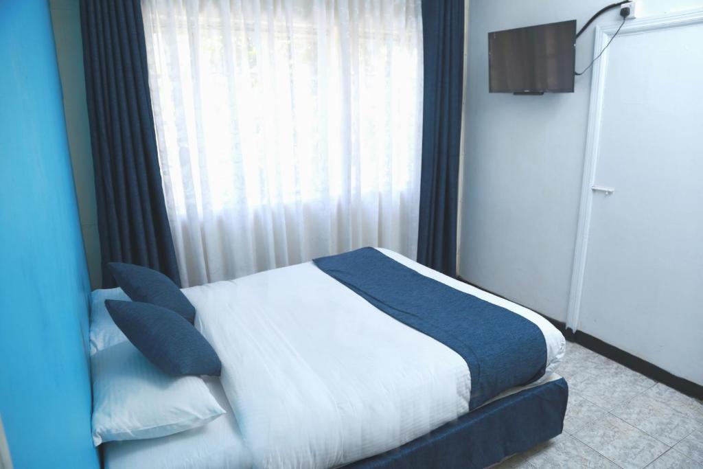 Hotel Embassy Nairobi photo