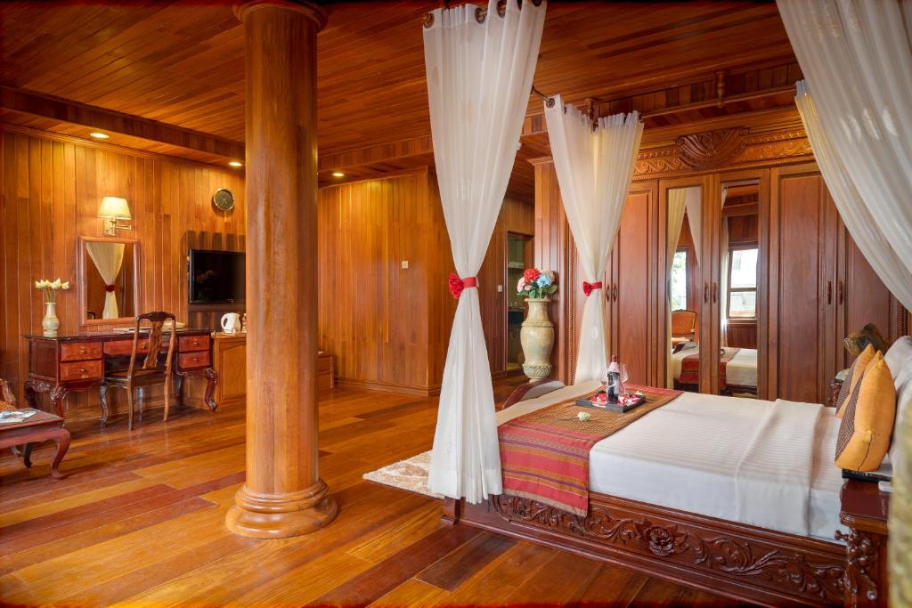 ตาพรหม โฮเต็ล แอนด์ สปา (Ta Prohm Hotel & Spa)