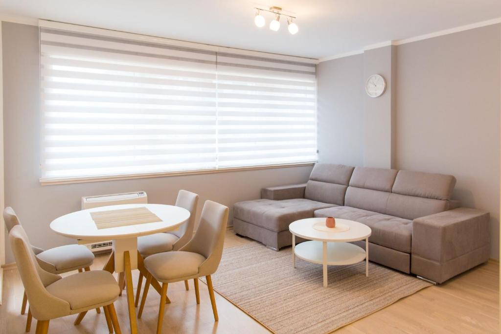 Central Budva apartment photo