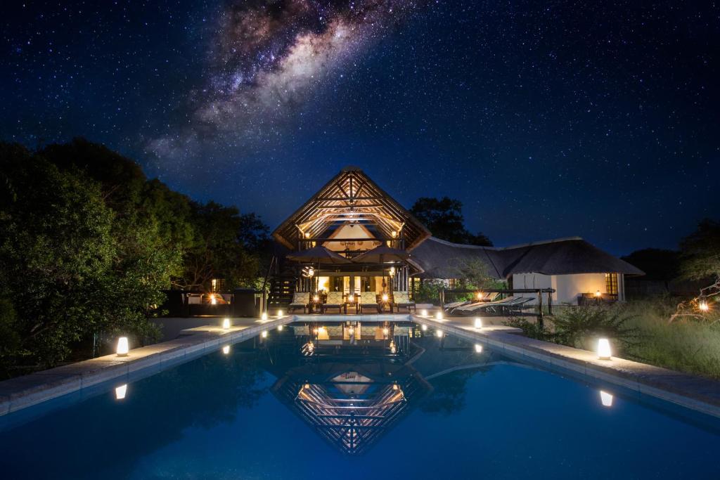 Vuyani Safari Lodge photo
