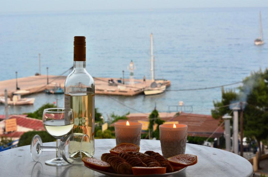 Hotel Liberty 1 — Hotel in Aegina