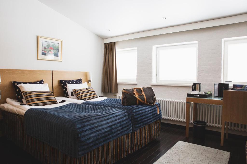 Hotel Epoque & Apartments photo