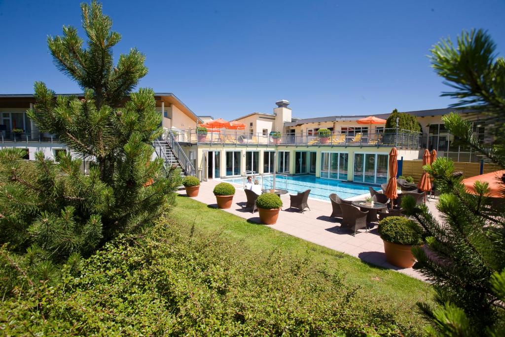 Nationalpark-Hotel Schliffkopf photo