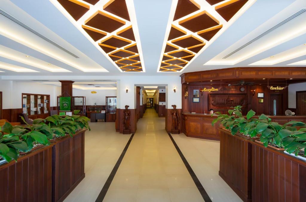 シティ リバー ホテル (City River Hotel) フロント・ロビー