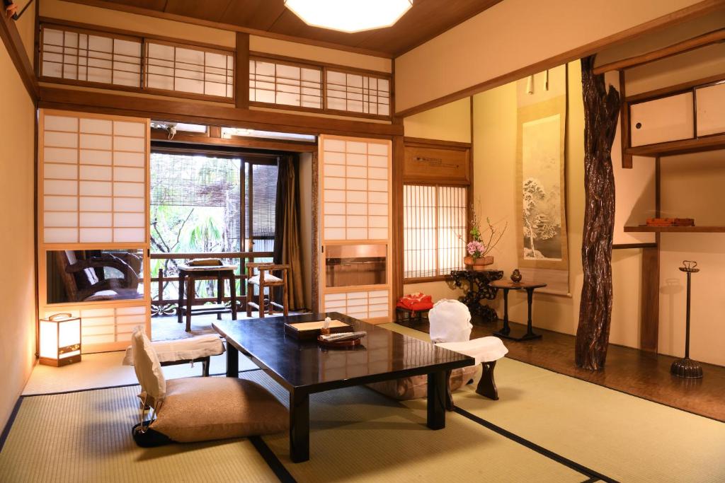 Kyoto Seikoro Ryokan room