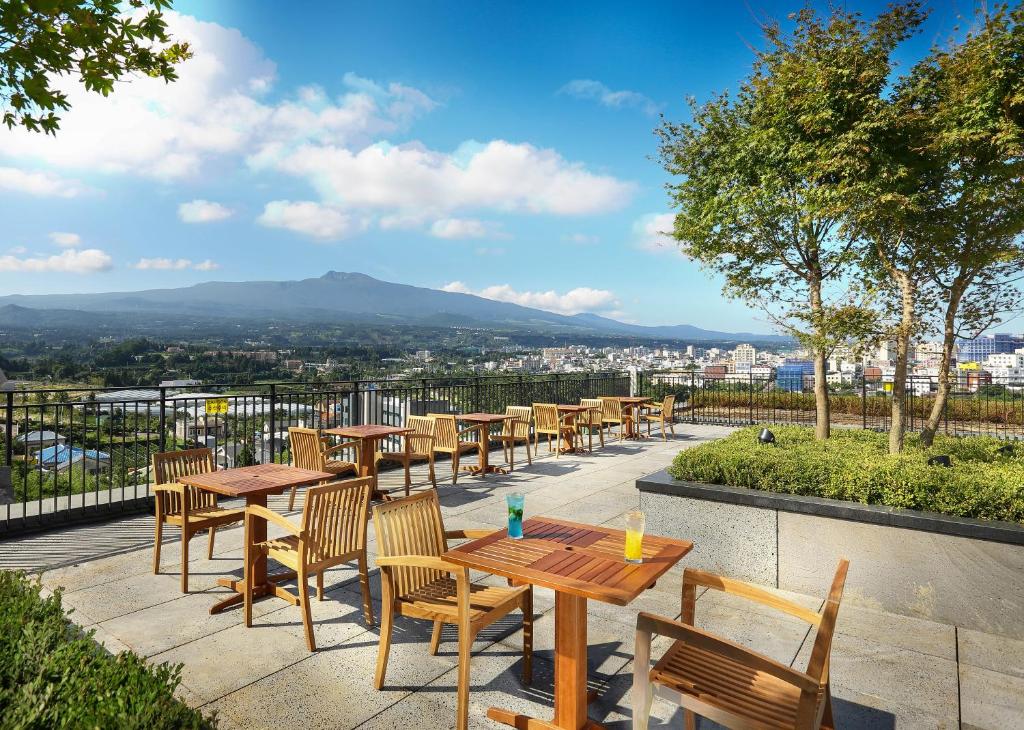 Balcony/terrace, Park Sunshine Hotel Jeju in Jeju