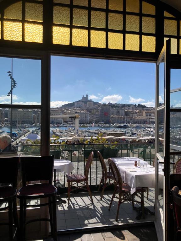 Balcony/terrace, Hotel Belle Vue Marseille in Marseille