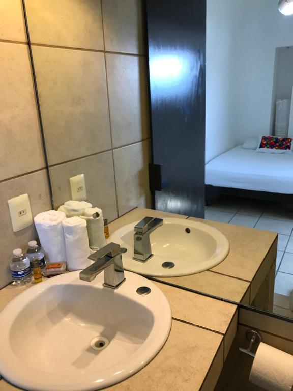 Hotel Maya Rue photo