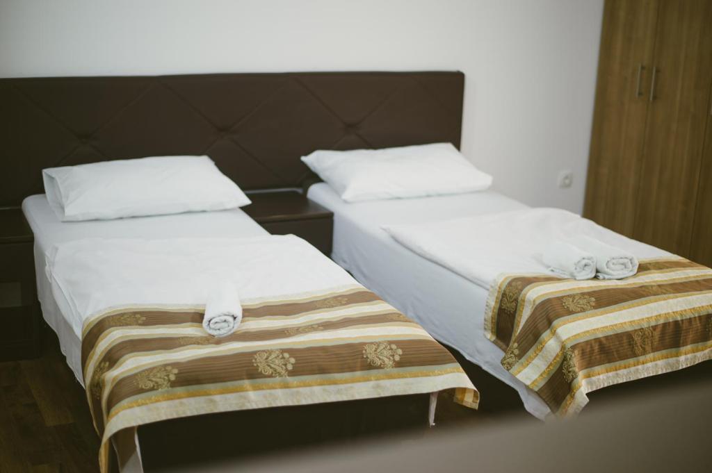 Hotel Flowers photo