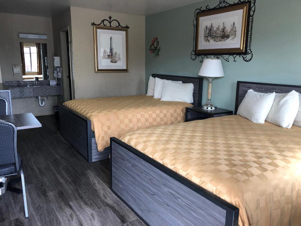 Americas Best Value Inn Photo 9