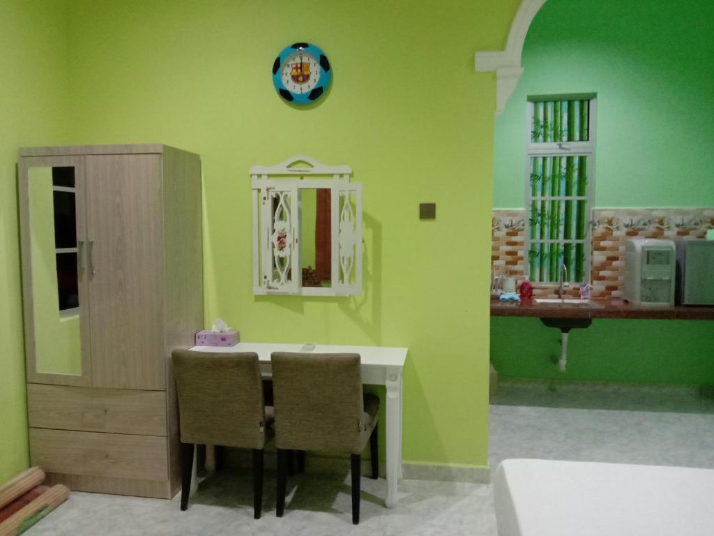 DYANA INN TRANSIT ROOMS photo