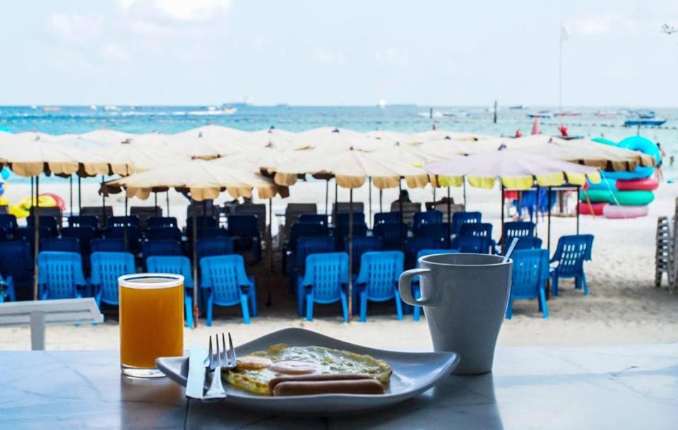 タワエン ビーチ リゾート (Tawaen Beach Resort)